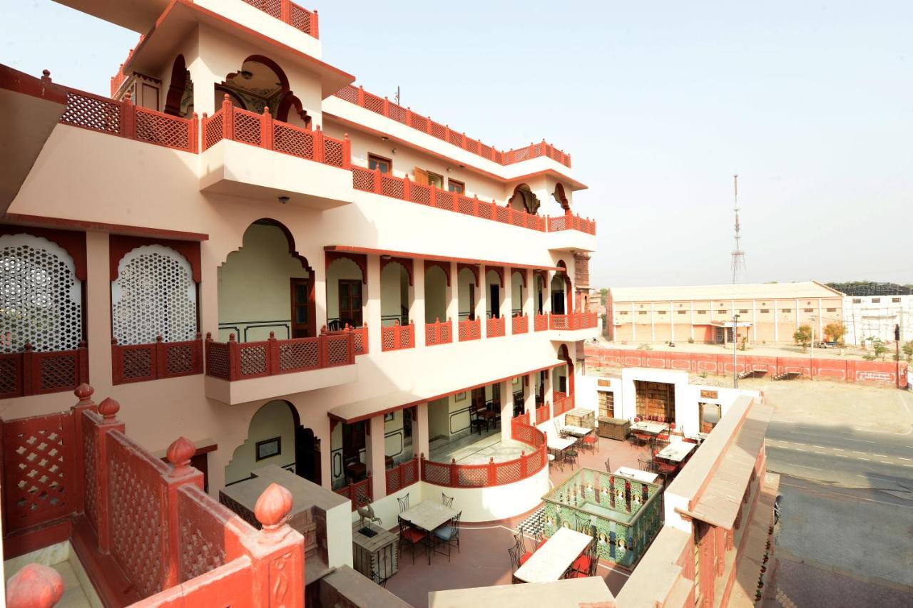 Hotel Harasar Haveli Bikánér Kültér fotó