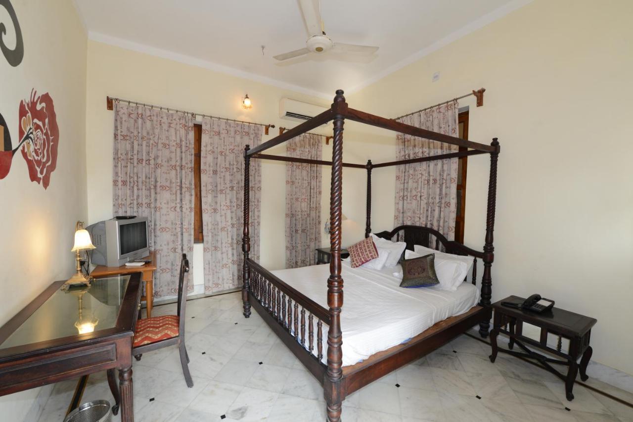 Hotel Harasar Haveli Bikánér Kültér fotó